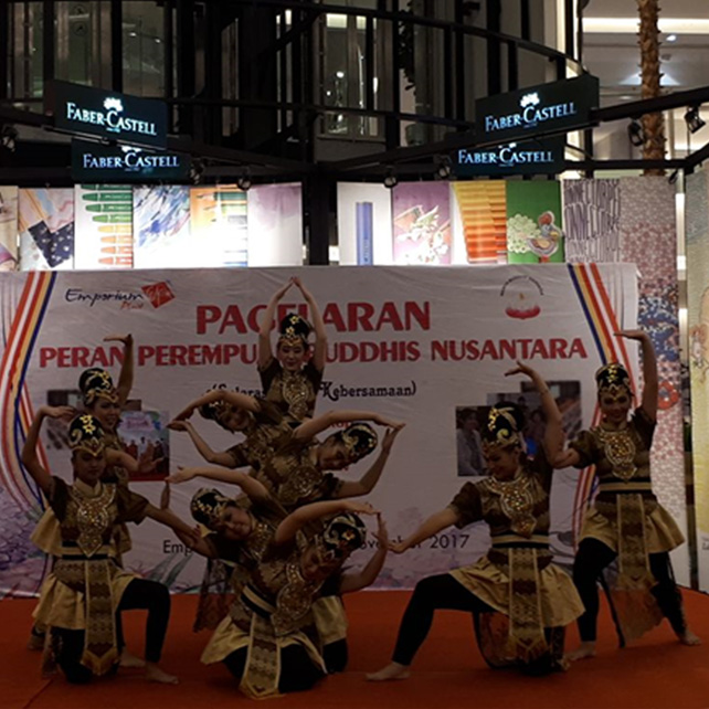 Partisipasi Grup Kesenian NSI dalam Pagelaran Peran Perempuan Buddhis